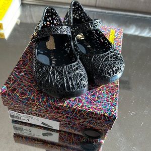 Mini Melissa black/silver glitter girls shoes